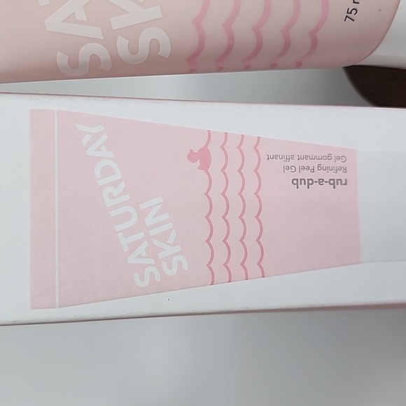 Saturday Skin Rub-A-Dub Refining Peel Gel - Picture 2 of 13